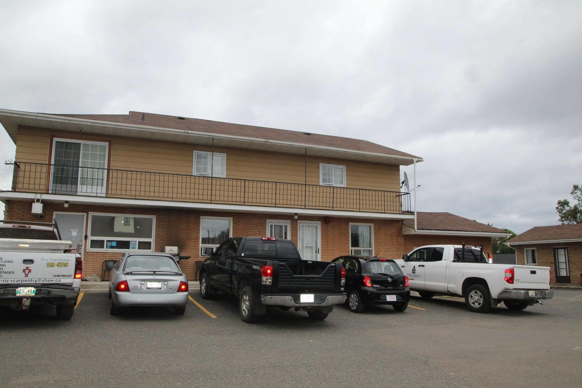 Lakehead Motel Thunder Bay Exterior foto