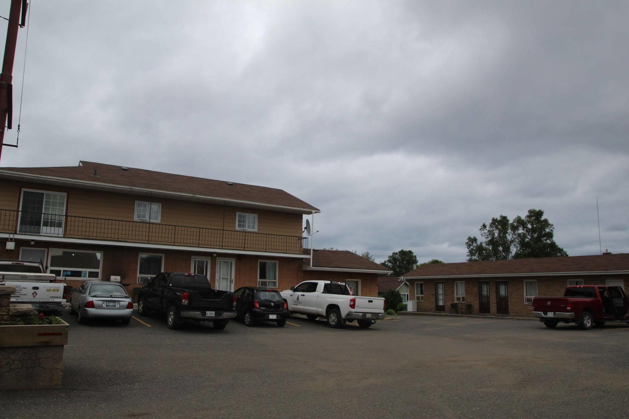 Lakehead Motel Thunder Bay Exterior foto